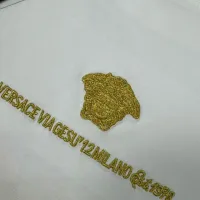 Cheap Versace T-Shirts Short Sleeved For Unisex #1402227 Replica Wholesale [$32.00 USD] [ITEM#1402227] on Replica Versace T-Shirts