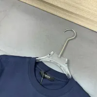 Cheap Versace T-Shirts Short Sleeved For Unisex #1402270 Replica Wholesale [$32.00 USD] [ITEM#1402270] on Replica Versace T-Shirts