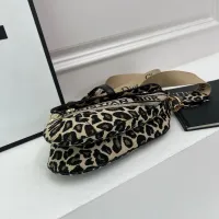 Cheap Christian Dior Messenger Bags For Women #1402748 Replica Wholesale [$40.00 USD] [ITEM#1402748] on Replica Christian Dior Messenger Bags