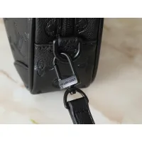 Cheap Louis Vuitton Messenger Bags For Women #1402862 Replica Wholesale [$48.00 USD] [ITEM#1402862] on Replica Louis Vuitton Messenger Bags