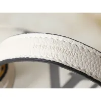 Cheap Louis Vuitton Messenger Bags For Women #1402876 Replica Wholesale [$56.00 USD] [ITEM#1402876] on Replica Louis Vuitton Messenger Bags