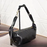 Cheap Christian Dior AAA Quality Shoulder Bags For Women #1404281 Replica Wholesale [$92.00 USD] [ITEM#1404281] on Replica Christian Dior AAA Quality Shoulder Bags