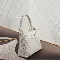 Cheap Christian Dior AAA Quality Handbags For Women #1404572 Replica Wholesale [$102.00 USD] [ITEM#1404572] on Replica Christian Dior AAA Quality Handbags