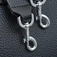 Cheap Fendi AAA Quality Handbags For Women #1404677 Replica Wholesale [$102.00 USD] [ITEM#1404677] on Replica Fendi AAA Quality Handbags