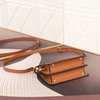 Cheap Fendi AAA Quality Messenger Bags For Women #1404719 Replica Wholesale [$125.00 USD] [ITEM#1404719] on Replica Fendi AAA Quality Messenger Bags