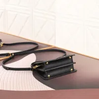 Cheap Fendi AAA Quality Messenger Bags For Women #1404720 Replica Wholesale [$125.00 USD] [ITEM#1404720] on Replica Fendi AAA Quality Messenger Bags