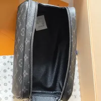 Cheap Louis Vuitton AAA Quality Cosmetic Pouches #1404794 Replica Wholesale [$102.00 USD] [ITEM#1404794] on Replica Louis Vuitton AAA Quality Pouches