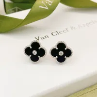 Cheap Van Cleef &amp; Arpels Earrings For Women #1406172 Replica Wholesale [$25.00 USD] [ITEM#1406172] on Replica Van Cleef &amp; Arpels Earrings