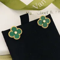 Cheap Van Cleef &amp; Arpels Earrings For Women #1406192 Replica Wholesale [$25.00 USD] [ITEM#1406192] on Replica Van Cleef &amp; Arpels Earrings