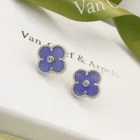 Cheap Van Cleef &amp; Arpels Earrings For Women #1406290 Replica Wholesale [$25.00 USD] [ITEM#1406290] on Replica Van Cleef &amp; Arpels Earrings