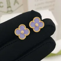 Cheap Van Cleef &amp; Arpels Earrings For Women #1406292 Replica Wholesale [$25.00 USD] [ITEM#1406292] on Replica Van Cleef &amp; Arpels Earrings