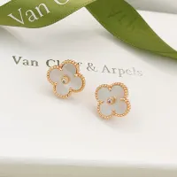 Cheap Van Cleef &amp; Arpels Earrings For Women #1406294 Replica Wholesale [$25.00 USD] [ITEM#1406294] on Replica Van Cleef &amp; Arpels Earrings