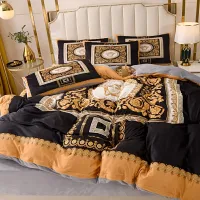 Cheap Versace Bedding #1406531 Replica Wholesale [$85.00 USD] [ITEM#1406531] on Replica Versace Bedding