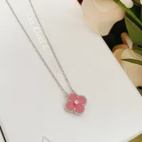Cheap Van Cleef &amp; Arpels Necklaces For Women #1406560 Replica Wholesale [$25.00 USD] [ITEM#1406560] on Replica Van Cleef &amp; Arpels Necklaces