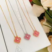 Cheap Van Cleef &amp; Arpels Necklaces For Women #1406562 Replica Wholesale [$25.00 USD] [ITEM#1406562] on Replica Van Cleef &amp; Arpels Necklaces