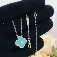 Cheap Van Cleef &amp; Arpels Necklaces For Women #1406569 Replica Wholesale [$25.00 USD] [ITEM#1406569] on Replica Van Cleef &amp; Arpels Necklaces