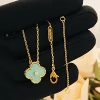 Cheap Van Cleef &amp; Arpels Necklaces For Women #1406571 Replica Wholesale [$25.00 USD] [ITEM#1406571] on Replica Van Cleef &amp; Arpels Necklaces