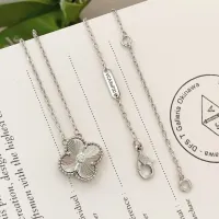 Cheap Van Cleef &amp; Arpels Necklaces For Women #1406574 Replica Wholesale [$25.00 USD] [ITEM#1406574] on Replica Van Cleef &amp; Arpels Necklaces