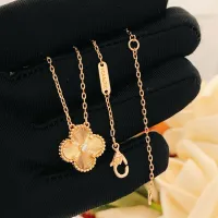 Cheap Van Cleef &amp; Arpels Necklaces For Women #1406575 Replica Wholesale [$25.00 USD] [ITEM#1406575] on Replica Van Cleef &amp; Arpels Necklaces