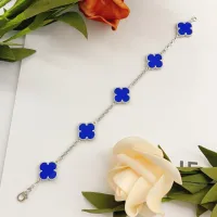 Cheap Van Cleef &amp; Arpels Bracelets For Women #1406584 Replica Wholesale [$34.00 USD] [ITEM#1406584] on Replica Van Cleef &amp; Arpels Bracelets