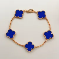 Cheap Van Cleef &amp; Arpels Bracelets For Women #1406585 Replica Wholesale [$34.00 USD] [ITEM#1406585] on Replica Van Cleef &amp; Arpels Bracelets