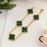 Cheap Van Cleef &amp; Arpels Bracelets For Women #1406589 Replica Wholesale [$34.00 USD] [ITEM#1406589] on Replica Van Cleef &amp; Arpels Bracelets