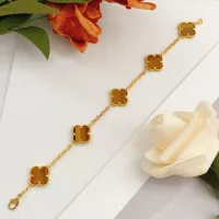 Cheap Van Cleef &amp; Arpels Bracelets For Women #1406592 Replica Wholesale [$34.00 USD] [ITEM#1406592] on Replica Van Cleef &amp; Arpels Bracelets