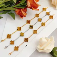 Cheap Van Cleef &amp; Arpels Bracelets For Women #1406592 Replica Wholesale [$34.00 USD] [ITEM#1406592] on Replica Van Cleef &amp; Arpels Bracelets