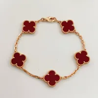 Cheap Van Cleef &amp; Arpels Bracelets For Women #1406594 Replica Wholesale [$34.00 USD] [ITEM#1406594] on Replica Van Cleef &amp; Arpels Bracelets