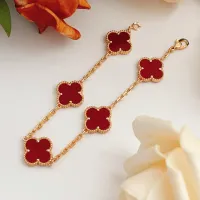 Cheap Van Cleef &amp; Arpels Bracelets For Women #1406594 Replica Wholesale [$34.00 USD] [ITEM#1406594] on Replica Van Cleef &amp; Arpels Bracelets