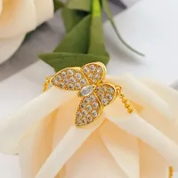 Cheap Van Cleef &amp; Arpels Bracelets For Women #1406610 Replica Wholesale [$25.00 USD] [ITEM#1406610] on Replica Van Cleef &amp; Arpels Bracelets