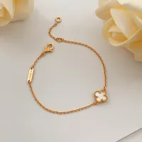 Cheap Van Cleef &amp; Arpels Bracelets For Women #1406619 Replica Wholesale [$25.00 USD] [ITEM#1406619] on Replica Van Cleef &amp; Arpels Bracelets