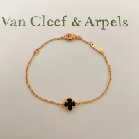 Cheap Van Cleef &amp; Arpels Bracelets For Women #1406622 Replica Wholesale [$25.00 USD] [ITEM#1406622] on Replica Van Cleef &amp; Arpels Bracelets