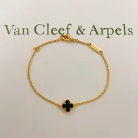 Cheap Van Cleef &amp; Arpels Bracelets For Women #1406623 Replica Wholesale [$25.00 USD] [ITEM#1406623] on Replica Van Cleef &amp; Arpels Bracelets