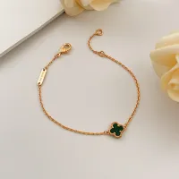 Cheap Van Cleef &amp; Arpels Bracelets For Women #1406630 Replica Wholesale [$25.00 USD] [ITEM#1406630] on Replica Van Cleef &amp; Arpels Bracelets