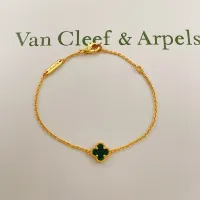 Cheap Van Cleef &amp; Arpels Bracelets For Women #1406631 Replica Wholesale [$25.00 USD] [ITEM#1406631] on Replica Van Cleef &amp; Arpels Bracelets
