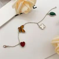 Cheap Van Cleef &amp; Arpels Bracelets For Women #1406632 Replica Wholesale [$34.00 USD] [ITEM#1406632] on Replica Van Cleef &amp; Arpels Bracelets