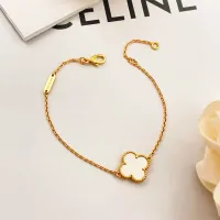 Cheap Van Cleef &amp; Arpels Bracelets For Women #1406640 Replica Wholesale [$25.00 USD] [ITEM#1406640] on Replica Van Cleef &amp; Arpels Bracelets