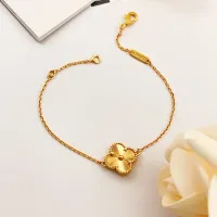 Cheap Van Cleef &amp; Arpels Bracelets For Women #1406654 Replica Wholesale [$25.00 USD] [ITEM#1406654] on Replica Van Cleef &amp; Arpels Bracelets