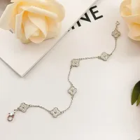 Cheap Van Cleef &amp; Arpels Bracelets For Women #1406658 Replica Wholesale [$34.00 USD] [ITEM#1406658] on Replica Van Cleef &amp; Arpels Bracelets