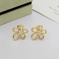 Cheap Van Cleef &amp; Arpels Earrings For Women #1406826 Replica Wholesale [$27.00 USD] [ITEM#1406826] on Replica Van Cleef &amp; Arpels Earrings