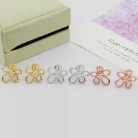 Cheap Van Cleef &amp; Arpels Earrings For Women #1406826 Replica Wholesale [$27.00 USD] [ITEM#1406826] on Replica Van Cleef &amp; Arpels Earrings