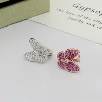Cheap Van Cleef &amp; Arpels Earrings For Women #1406830 Replica Wholesale [$29.00 USD] [ITEM#1406830] on Replica Van Cleef &amp; Arpels Earrings
