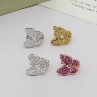 Cheap Van Cleef &amp; Arpels Earrings For Women #1406830 Replica Wholesale [$29.00 USD] [ITEM#1406830] on Replica Van Cleef &amp; Arpels Earrings