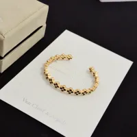 Cheap Van Cleef &amp; Arpels Bracelets For Women #1407100 Replica Wholesale [$48.00 USD] [ITEM#1407100] on Replica Van Cleef &amp; Arpels Bracelets