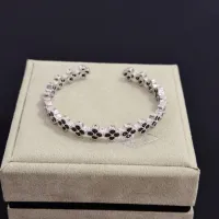 Cheap Van Cleef &amp; Arpels Bracelets For Women #1407101 Replica Wholesale [$48.00 USD] [ITEM#1407101] on Replica Van Cleef &amp; Arpels Bracelets