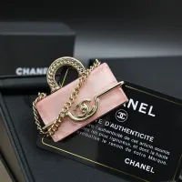 Cheap Chanel Brooches For Women #1407174 Replica Wholesale [$36.00 USD] [ITEM#1407174] on Replica Chanel Brooches