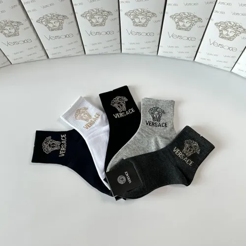 Cheap Versace Socks #1407326 Replica Wholesale [$27.00 USD] [ITEM#1407326] on Replica Versace Socks