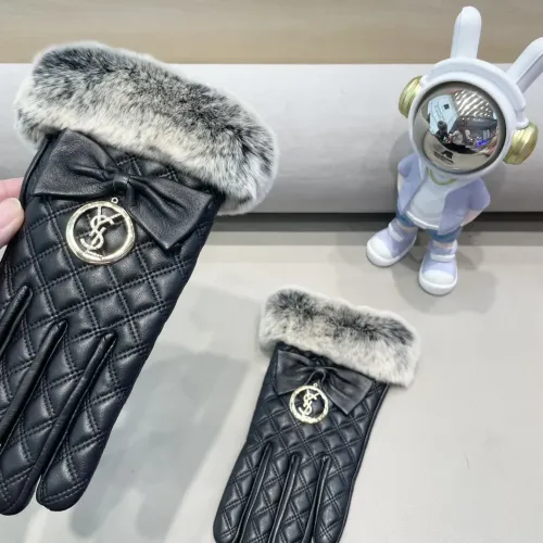 Cheap Yves Saint Laurent Gloves For Women #1407602 Replica Wholesale [$52.00 USD] [ITEM#1407602] on Replica Yves Saint Laurent Gloves