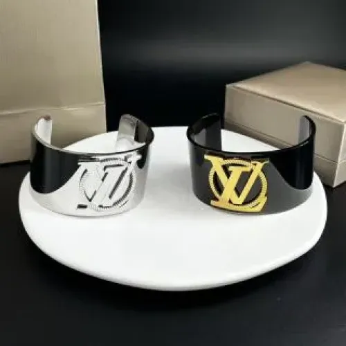 Cheap Louis Vuitton LV Bracelets #1407731 Replica Wholesale [$40.00 USD] [ITEM#1407731] on Replica Louis Vuitton LV Bracelets